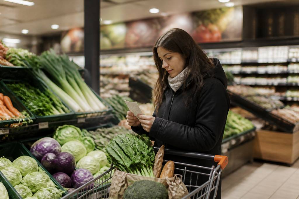 Comment économiser sur les courses d’hiver grâce aux coupons, menus malins et produits de saison